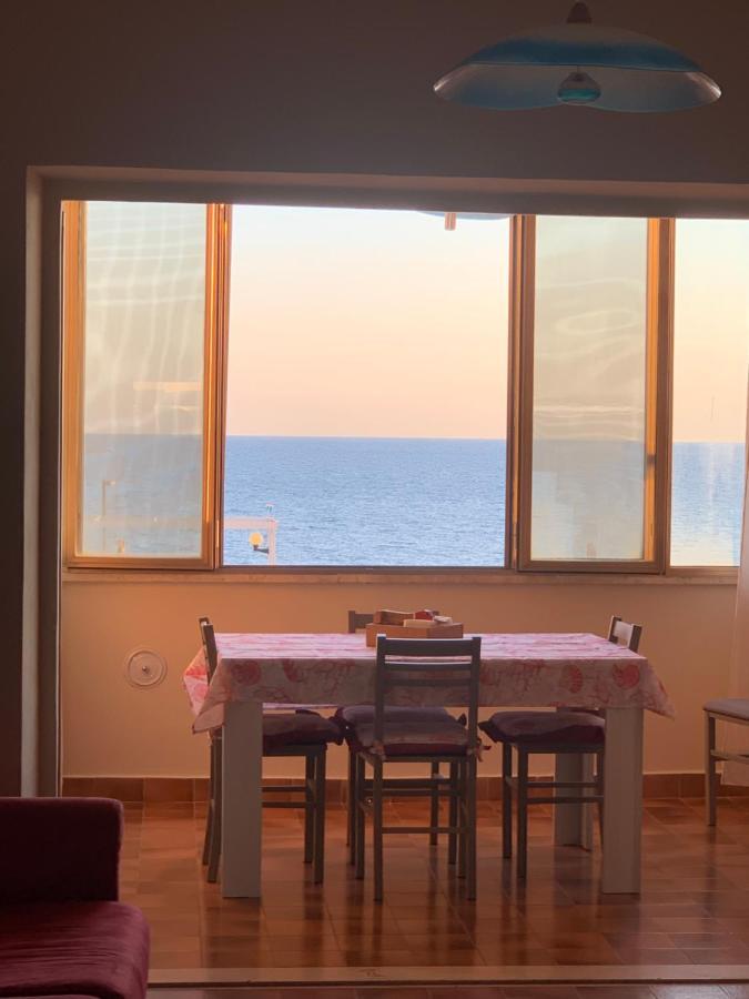 Sunset Apartment Santa Marinella Bagian luar foto